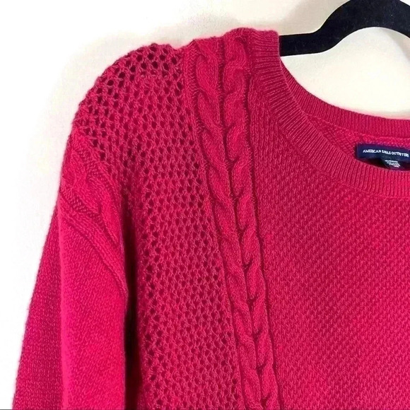 American Eagle Softest Stitchmix Red Ombre Knit Crew Neck Sweater Size XS - Picture 5 of 12